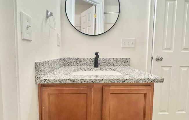 3 beds, 2 baths, 1,248 sqft, $1,695, Unit 315-203