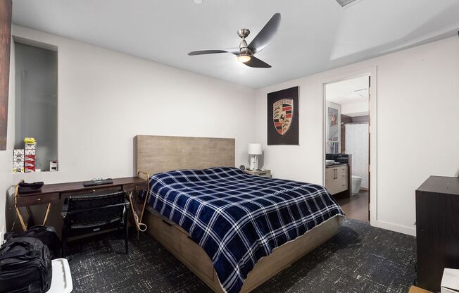 2 beds, 2.5 baths, 1,647 sqft, $4,950, Unit #2546