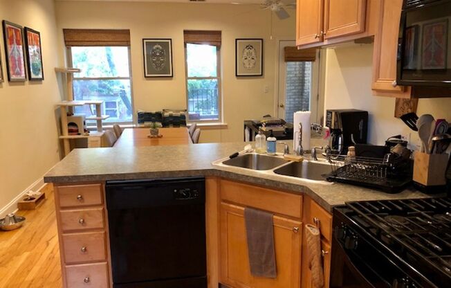 2 beds, 1 bath, $1,800