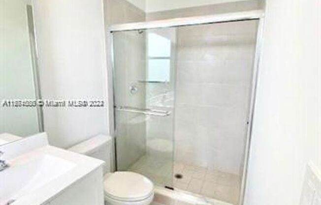 3 beds, 2.5 baths, $3,500, Unit # 20630