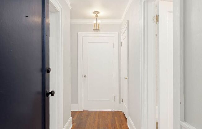 321 Boylston Ave E #102