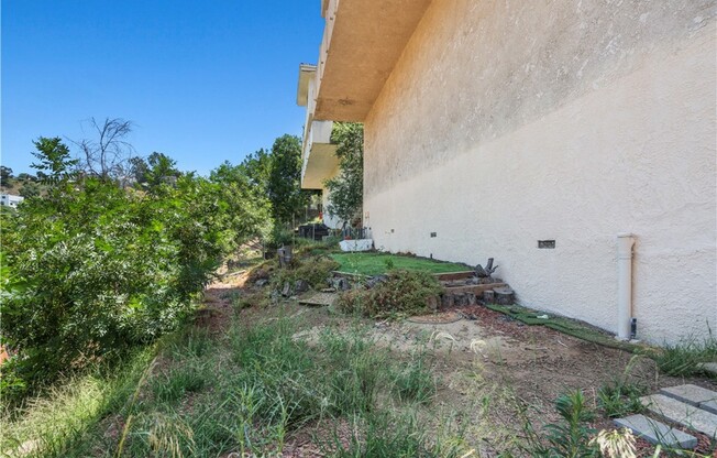 3482 COLDWATER CYN AVE