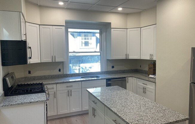 75 PETER PARLEY RD