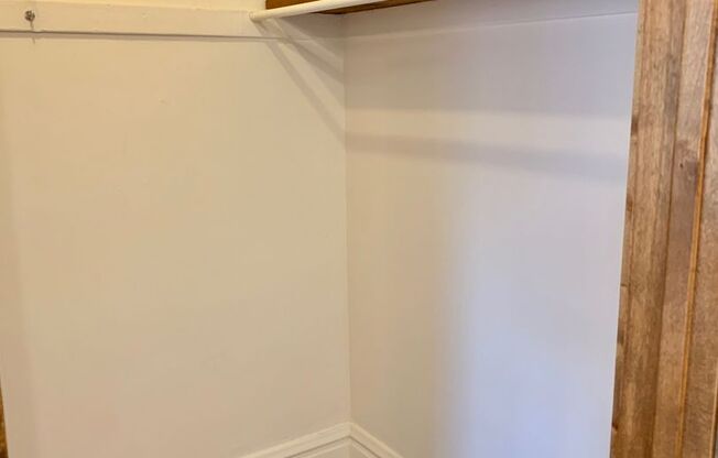 Studio, 1 bath, 500 sqft, $1,665, Unit 553-414