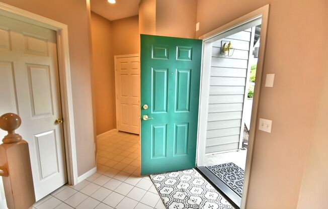 3bd/2.5ba Edmonds Home