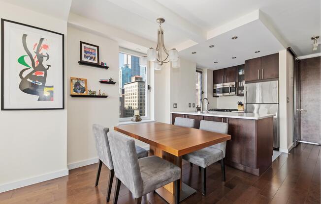 2 beds, 2 baths, 1,000 sqft, $7,000, Unit 17D