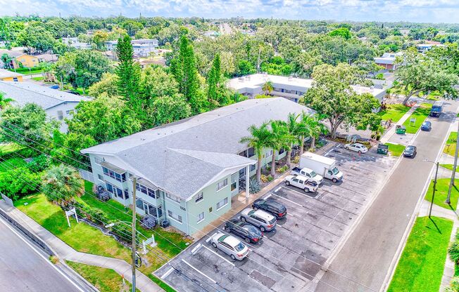 Lock in a lease from Jan 1–Dec 31 and move in December 1 at no extra cost — an extra month on the house!