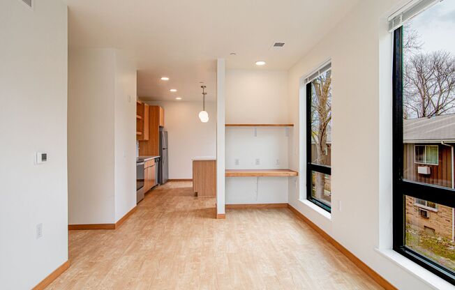 1 bed, 1 bath, 662 sqft, $1,350, Unit A125