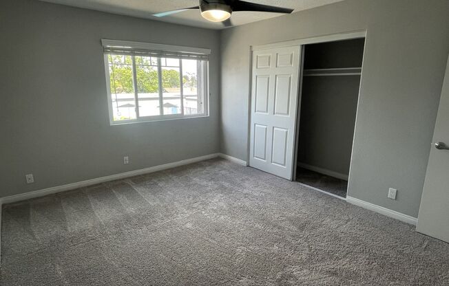 2 beds, 1 bath, 890 sqft, $2,630, Unit 0102