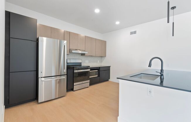 2 beds, 1 bath, 970 sqft, $1,950, Unit 314