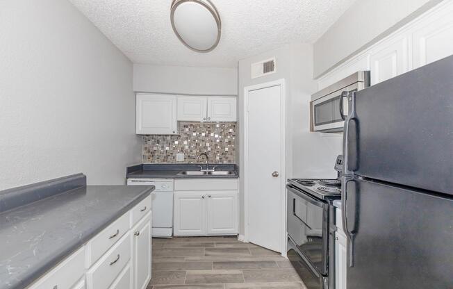 Home - Monticello Crossroads - Fort Worth, TX