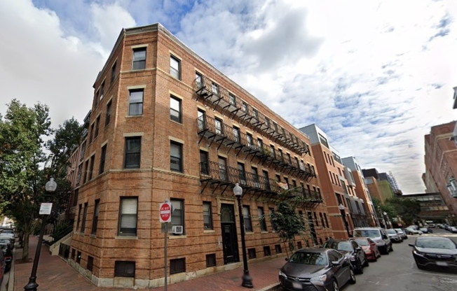 34 East Newton Street