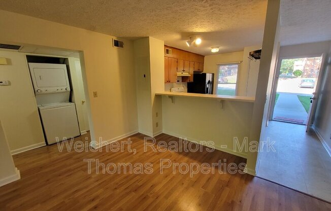 311 SWIFT AVE