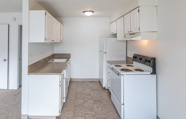 1 bed, 1 bath, 687 sqft, $1,150, Unit 88