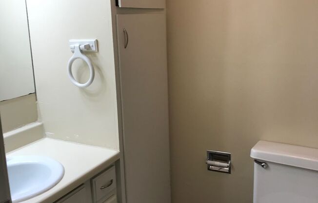 1 bed, 1 bath, 769 sqft, $1,089, Unit 7524-02