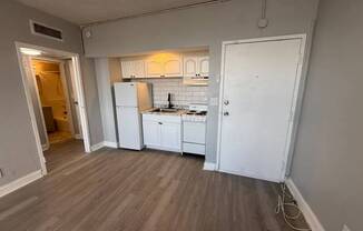 311 W Ashley St