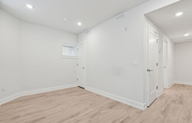 1 bed, 1 bath, 530 sqft, $1,525, Unit B104