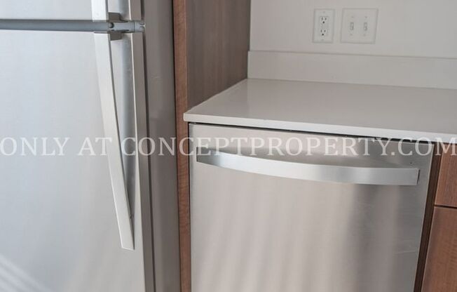 1 bed, 1 bath, 570 sqft, $1,349, Unit 27