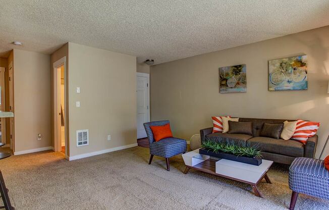 Living Room and Entrance at Commons at Timber Creek, Portland, Oregon