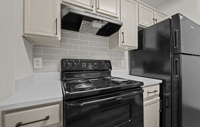 1 bed, 1 bath, $1,375, Unit 3202