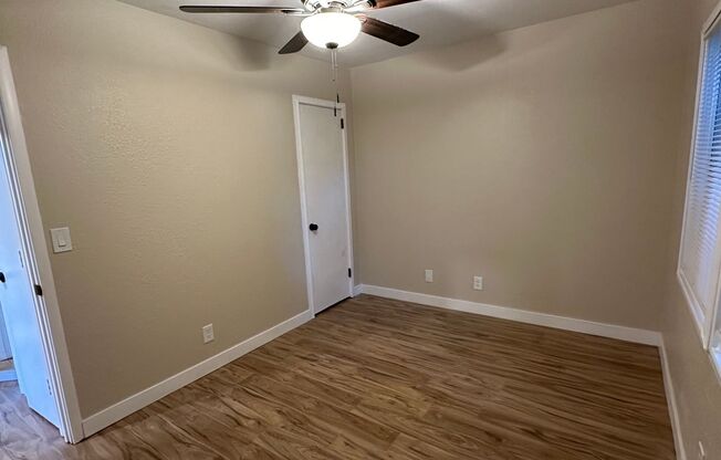 2 beds, 1 bath, $1,630