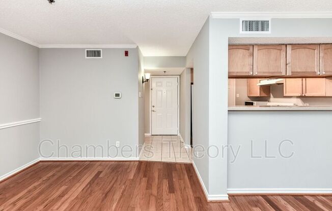 1524 Lincoln Way
