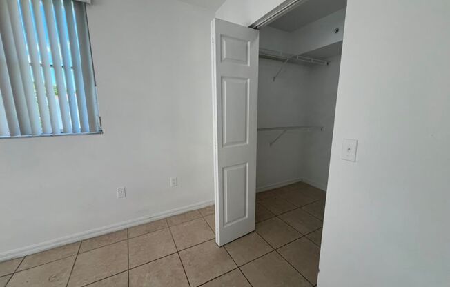 3 beds, 2 baths, 1,079 sqft, $2,700, Unit 13770-301