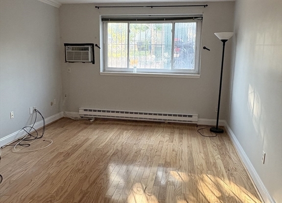 326 Broadway Apt. 21
