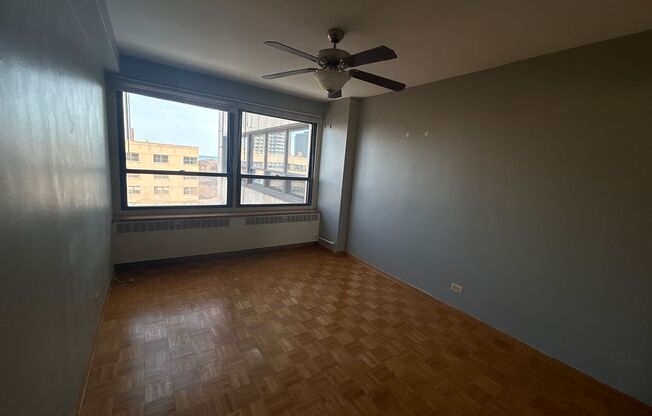 1 bed, 1 bath, 700 sqft, $1,750, Unit 418-1209