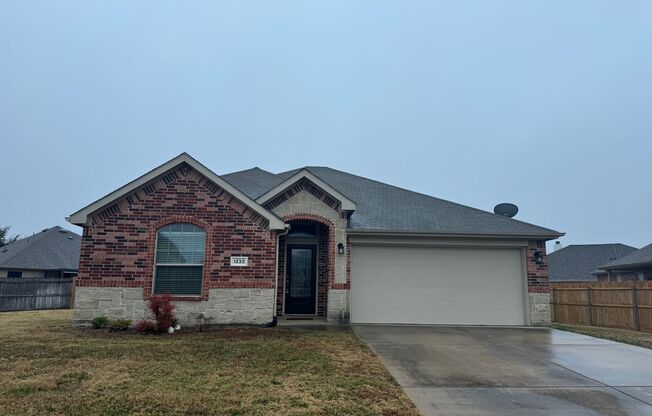 Great home in Burleson