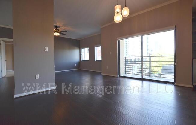 715 N Church St Unit 212