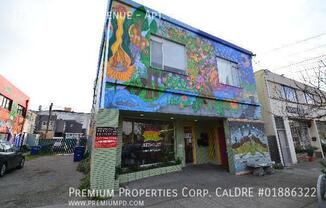 1738 ALCATRAZ AVE