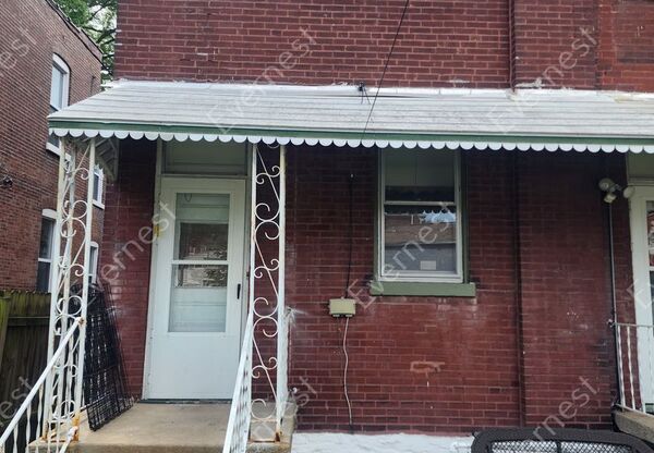7027 MINNESOTA AVE
