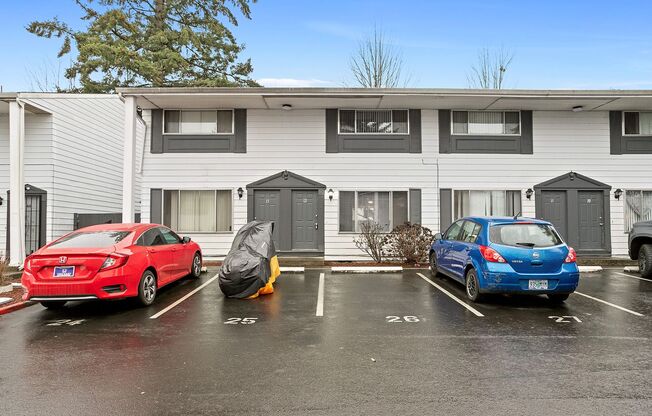 2 beds, 1.5 baths, 846 sqft, $1,495, Unit 14