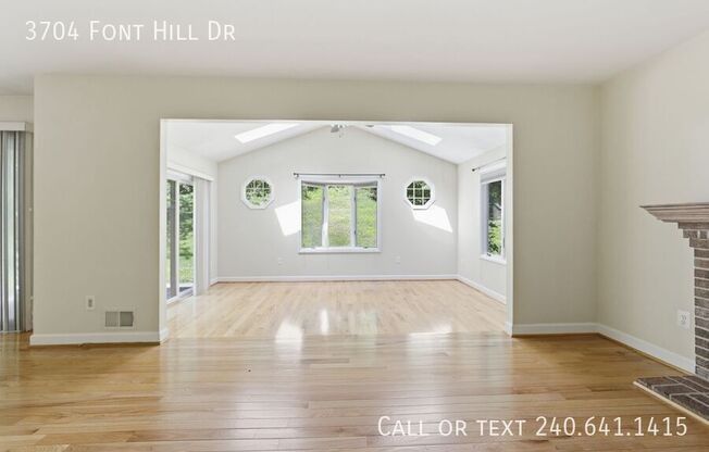 3704 FONT HL DR