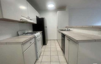 1 bed, 1 bath, 675 sqft, $1,900, Unit 209