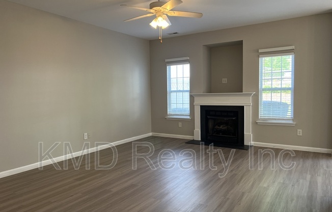 12204 ROYAL CASTLE CT