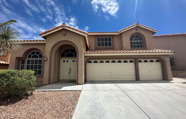 LAS VEGAS STUNNING TWO STORY HOME WITH POOL!!!!