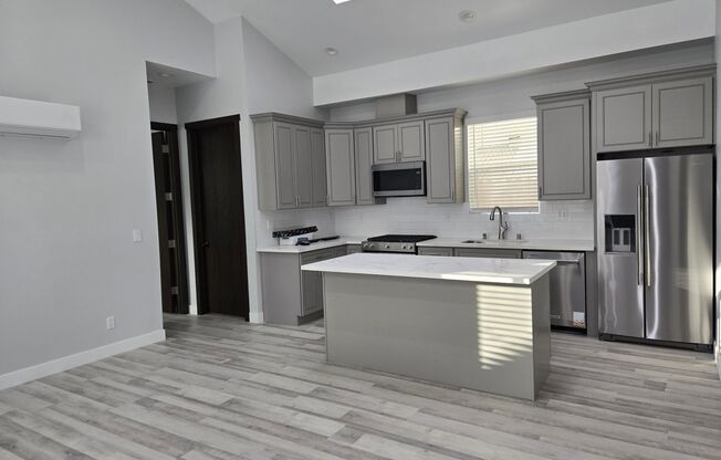 2 beds, 2 baths, $3,650