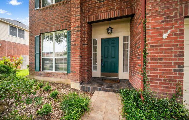 Executive Greenshire Living in Schertz, TX - Realtor Commission: $500