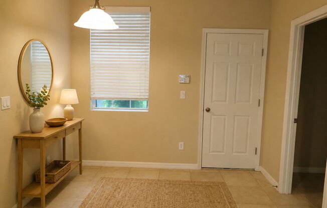 Great Home in Tradd's Landing - South Clermont!