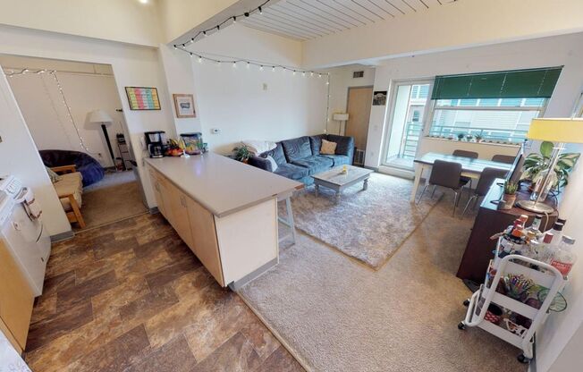 1 bed, 1 bath, 900 sqft, $965, Unit 45R-301C