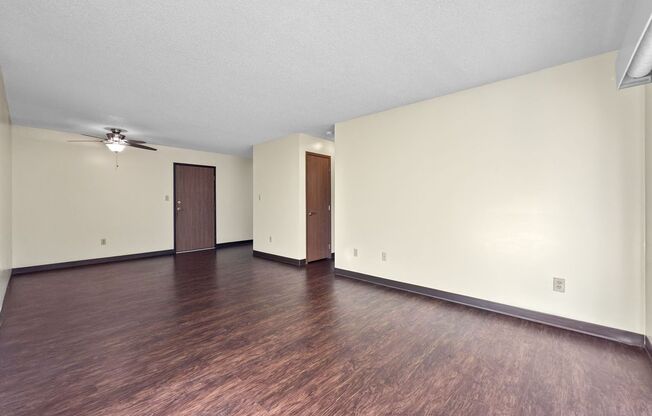 1 bed, 1 bath, 640 sqft, $1,036, Unit VC-235