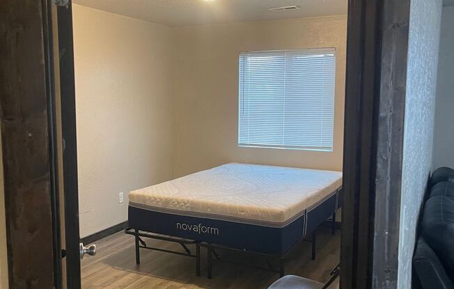 DHAH (B3)13830 W Bergen