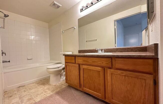 2 beds, 2 baths, $1,550, Unit #1130