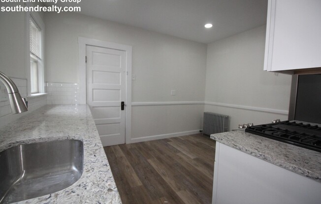 20 EGERTON RD