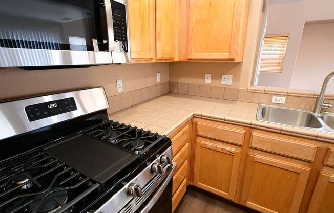 3 Bed House - Northwest - 10461 Chrisman - NO PETS