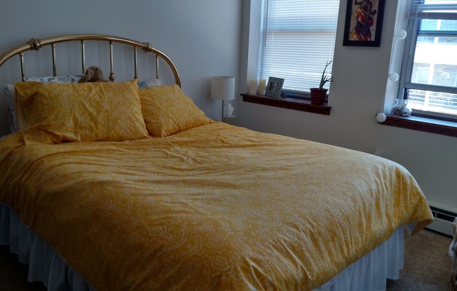 2 beds, 1 bath, 1,000 sqft, $1,319, Unit 2520 105