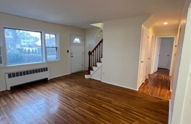31 HILTON AVE