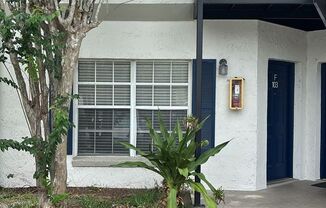 Winter Park, Updated 2/2 Condo! AVAILABLE JUNE 16th!
